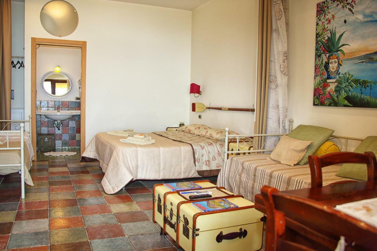 Antica Stazione Apartment Таормина Екстериор снимка