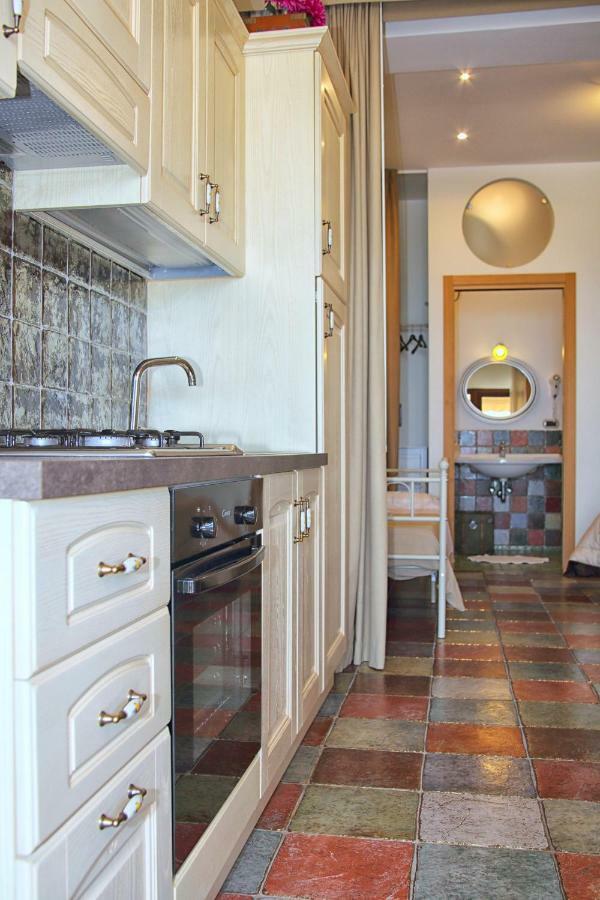 Antica Stazione Apartment Таормина Екстериор снимка